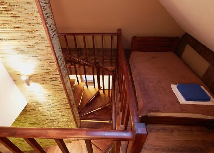 On Lychakivska リヴィウ